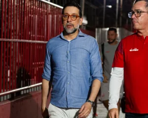 Conselho do Náutico aprova empréstimo para quitar dívidas