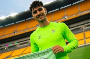 Venda de Johnny ao Atlético Madrid rende bolada ao Internacional