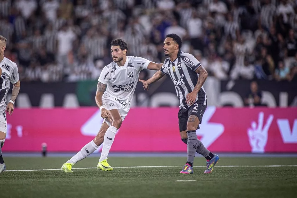 Artilheiro do Ceará analisa derrota para Botafogo: 
