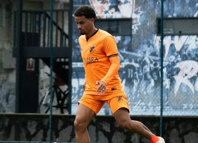 Rodolfo apresentado Retrô