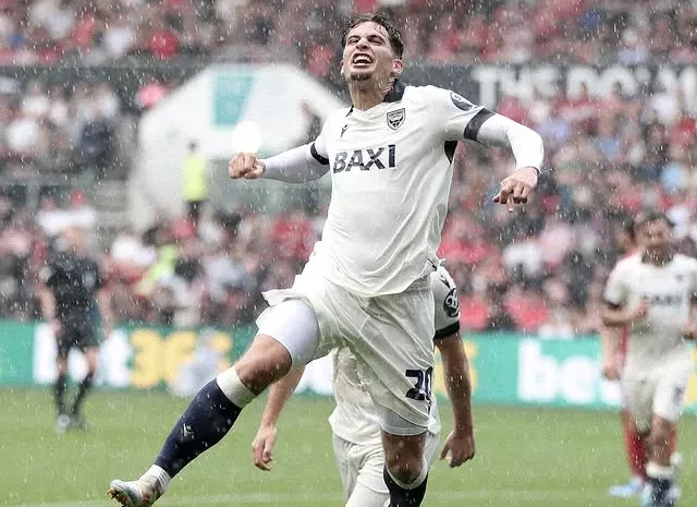 Vitória acerta com meia português por dois anos 2 Rúben Rodrigues Oxford Vitória