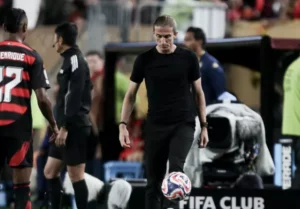 Filipe Luís quer Flamengo 'marcador' contra o Chelsea: 'Defesa ganha campeonatos'