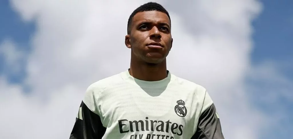 Mbappé processa PSG por suposto caso de assédio moral