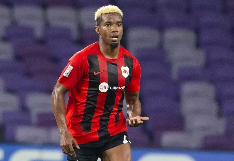 Vasco negocia reduzir salário para acertar com volante Thiago Mendes