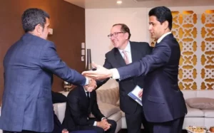 Textor e Al-Khelaifi se reencontram em Botafogo x PSG após atritos e tentativa de paz