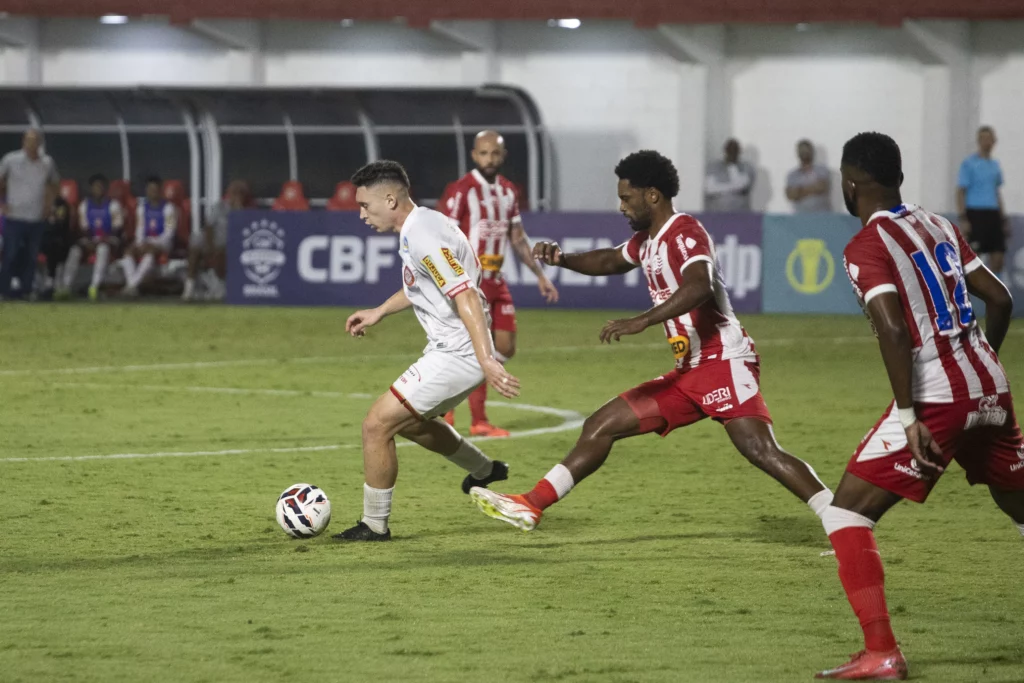 SÉRIE C: Caxias reassume liderança isolada 2 Tombense Náutico Série C
