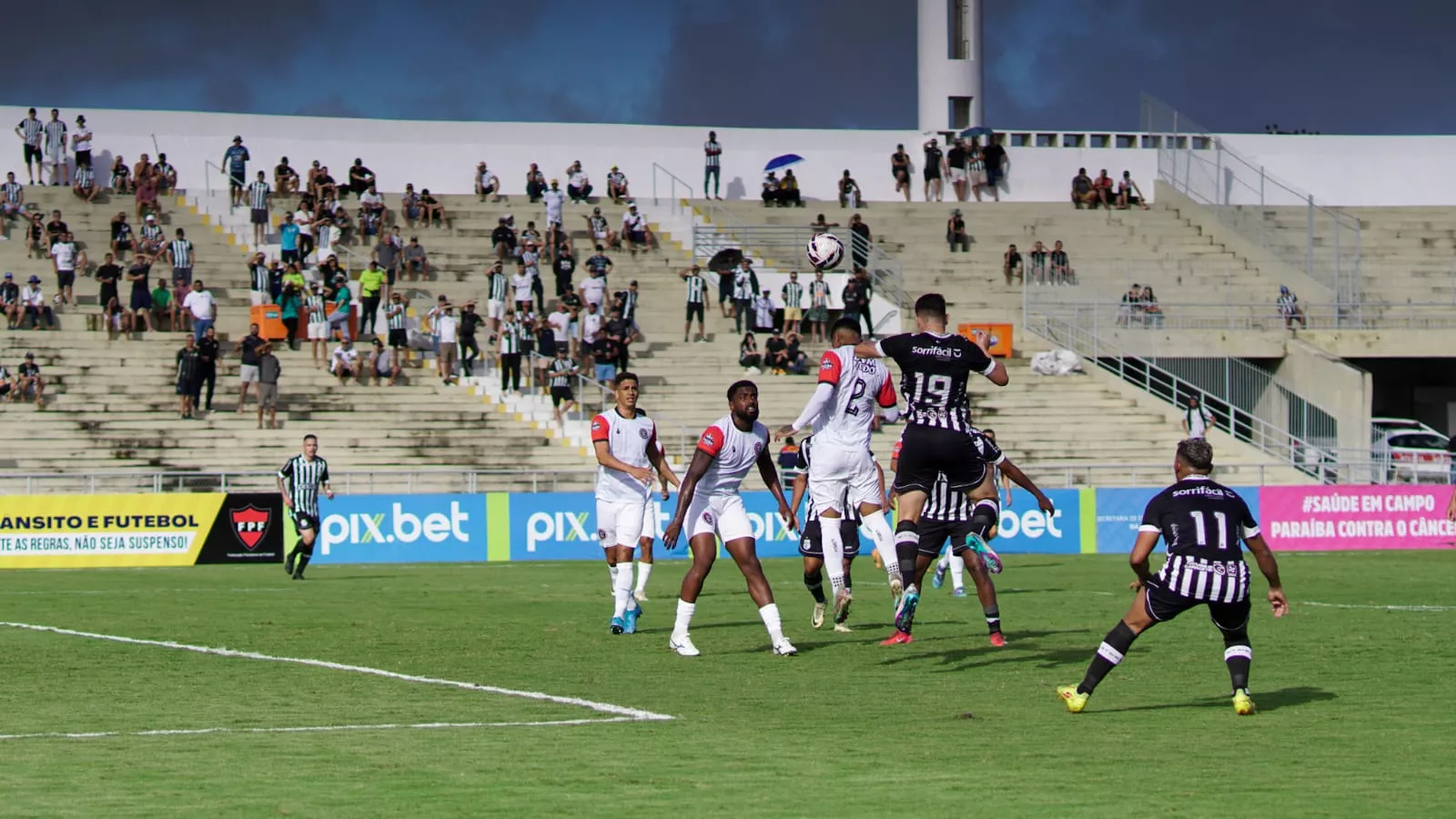 Treze-PB 1 x 2 Santa Cruz-RN - Cardeal entra no G-4 na Série D 2 Treze Santa Cruz-RN Série D