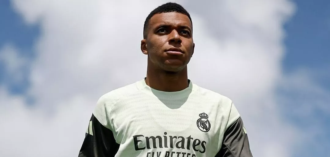 Mbappé durante treino (Foto: Divulgação/ Real Madrid)