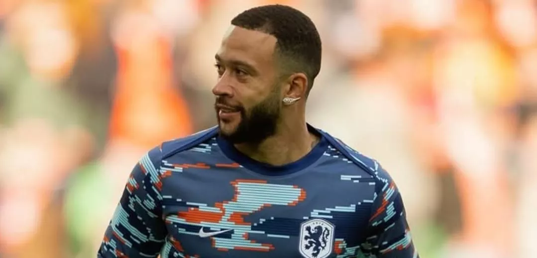 vQeMBF1b Memphis Depay