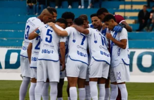 Treinador do Taubaté analisa derrota no dérbi do Vale