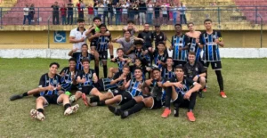 EC São Bernardo Sub-15 vence o Santos e se classifica; Sub-20 goleia e lidera o grupo