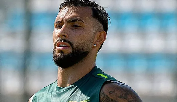 Flamengo mira Castellanos, mas Lazio dificulta negociação em 2025