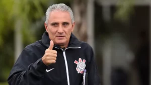 Tite se esquiva de falar sobre negociação com o Corinthians