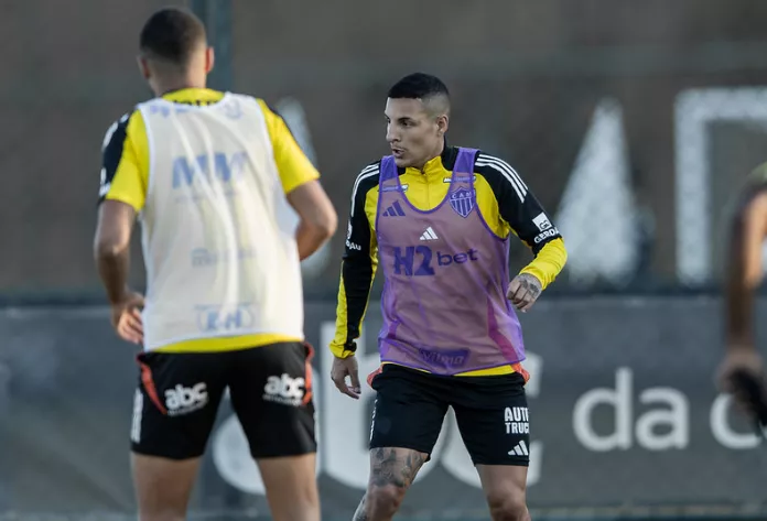 Arana é liberado pelo DM, mira sequência no Atlético-MG e vaga na seleção