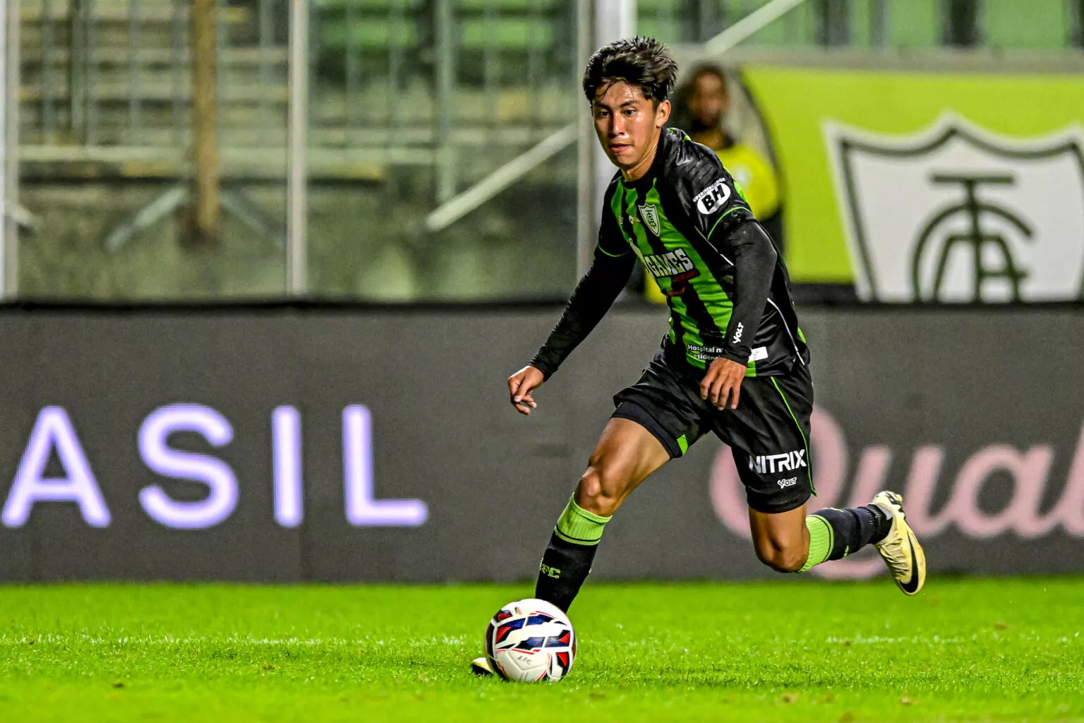 Miguelito tem se destacado pelo América-MG (Crédito: Mourão Panda/América)