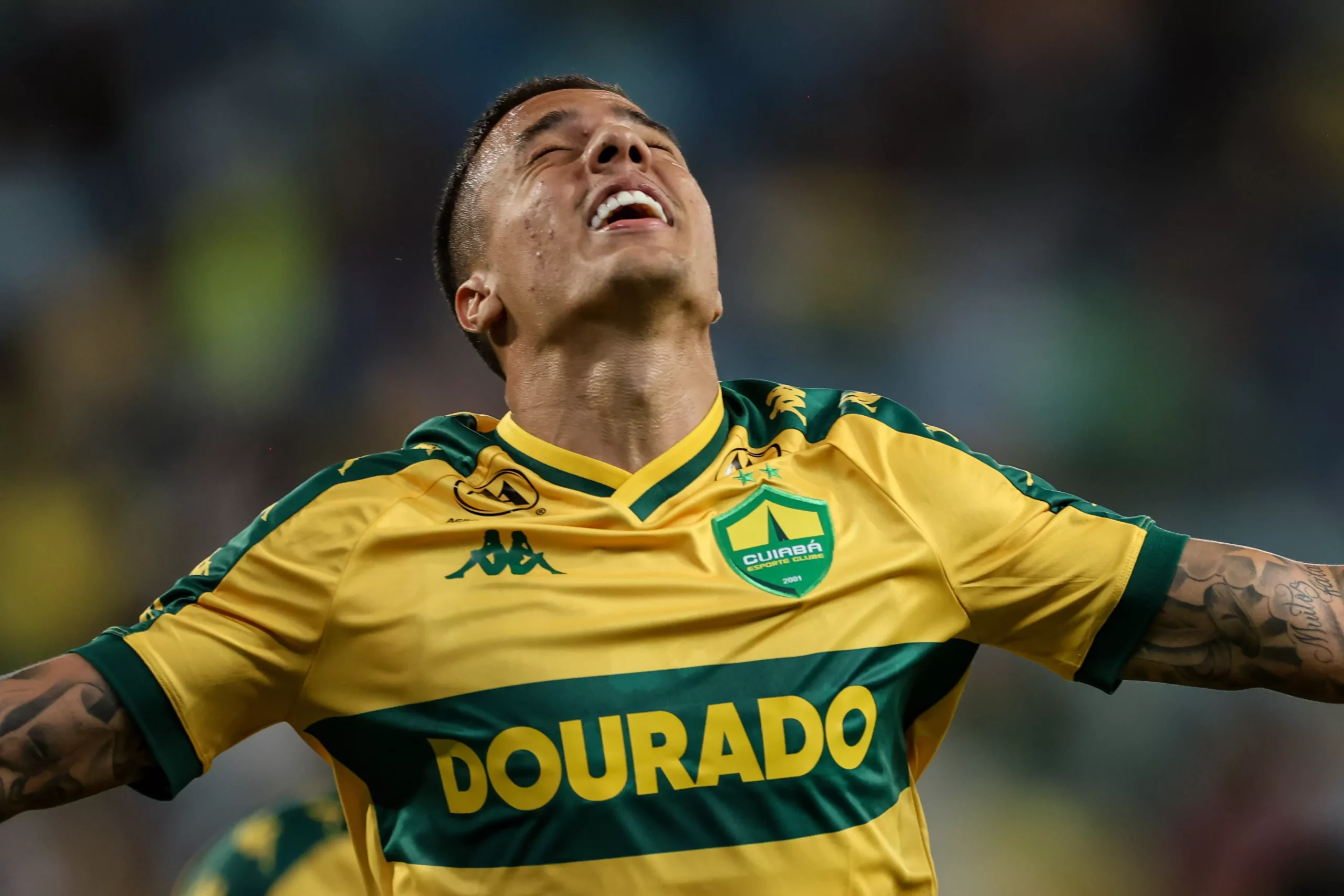 Cuiabá volta ao G4 da Série B