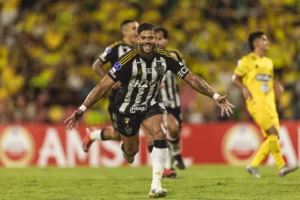 Bucaramanga-COL 0 x 1 Atlético-MG - Galo sabe sofrer e abre vantagem na Sul-Americana