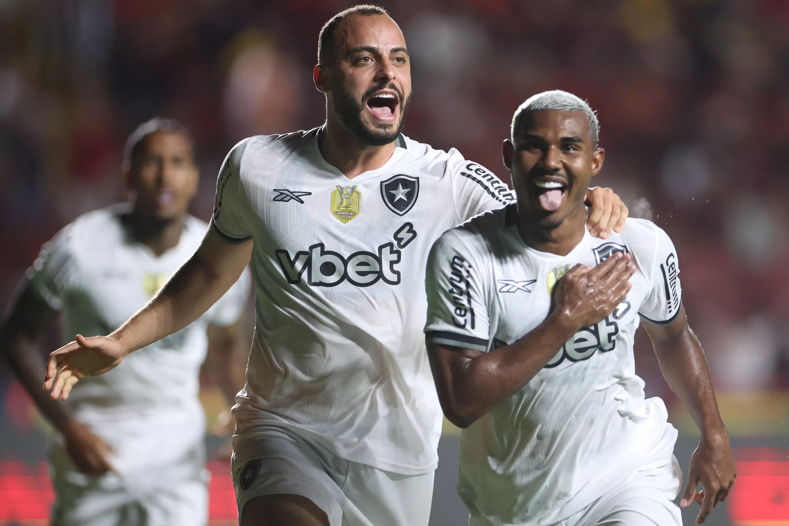 Cuiabano dá a vitória ao Botafogo