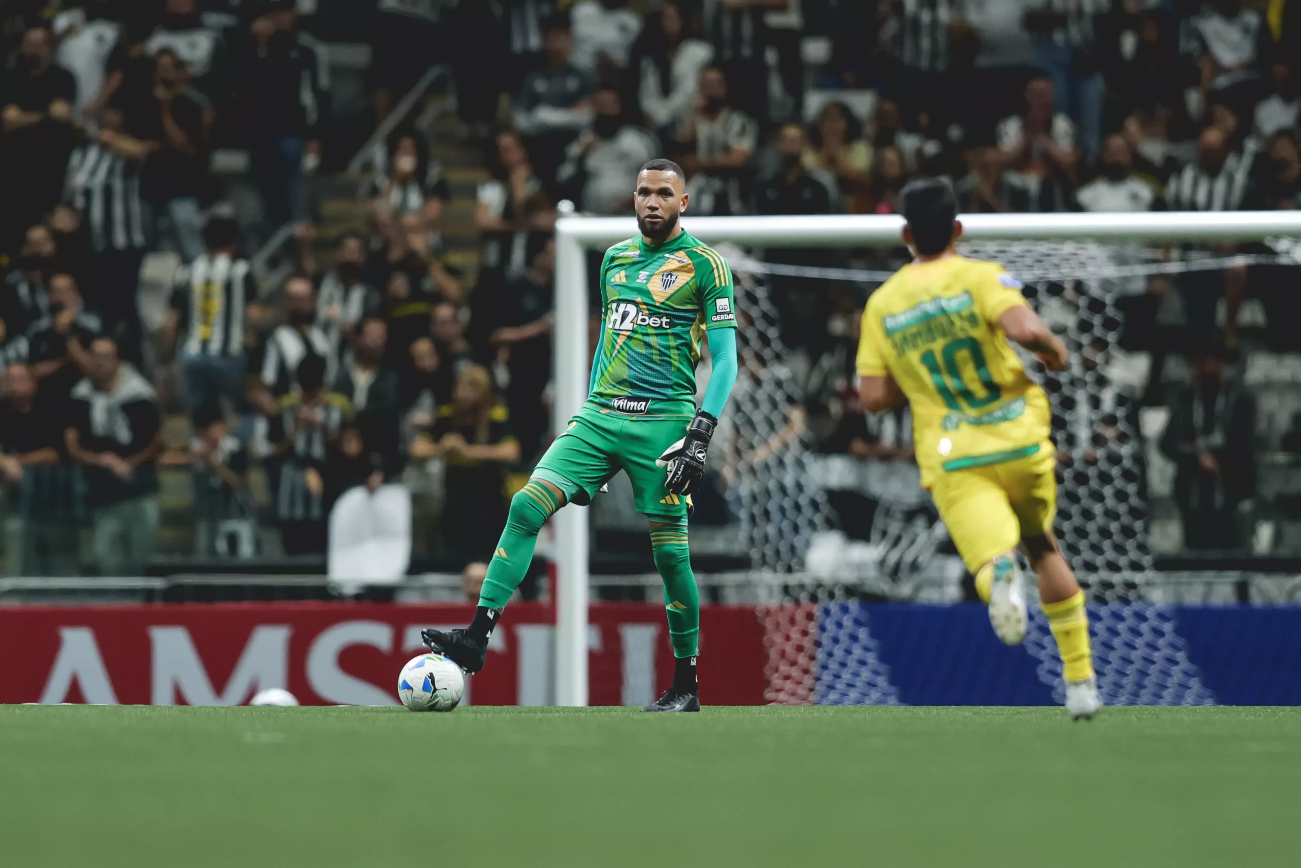 Everson foi o responsável de colocar o Atlético-MG nas oitavas da Sul-Americana