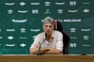 Renato Gaúcho critica calendário e vê Fluminense 'cansado'