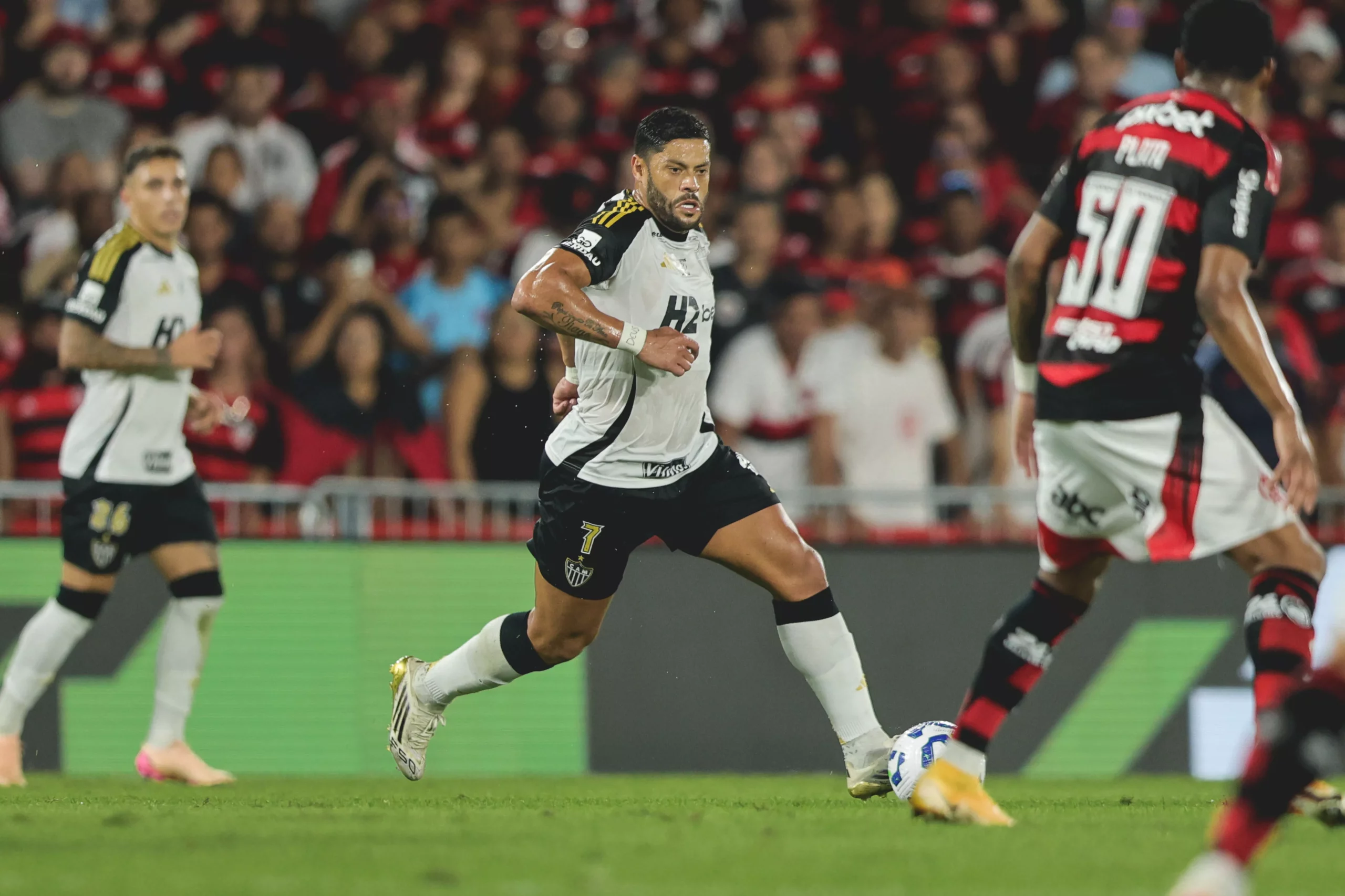 Hulk é a referência no Atlético-MG