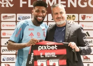 Emerson Royal faz juras ao Flamengo e pede tempo para estar 100%: 'É um sonho estar aqui'