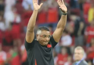 Inter tropeça e Roger critica início ruim contra o Vasco no Beira-Rio