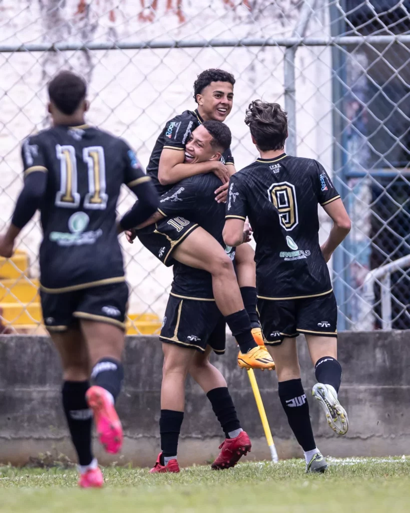 Base forte: EC São Bernardo vive momento brilhante nas competições paulistas 2 7J3A6170