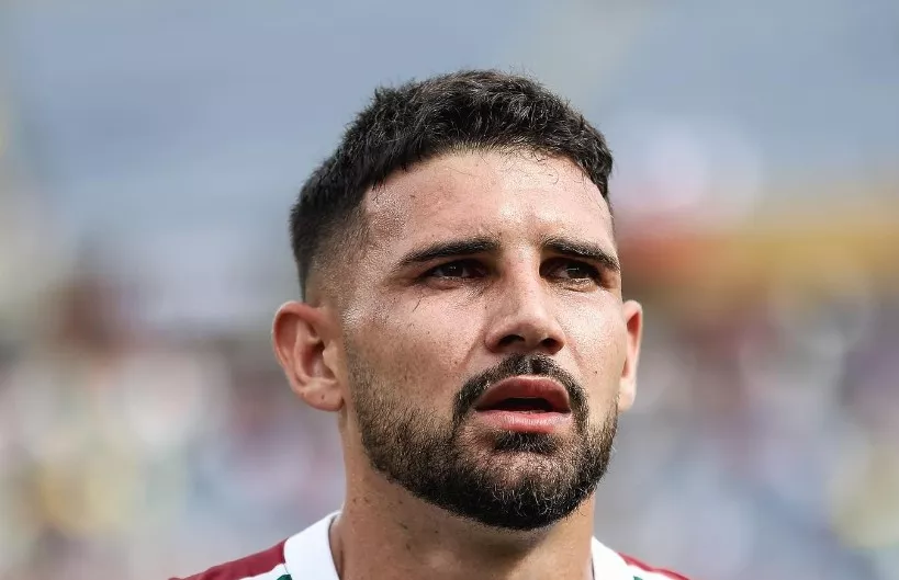 Ignácio preocupa e Fluminense busca reforços para a zaga em 2025