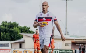 Anápolis rescinde com lateral titular durante a Série C