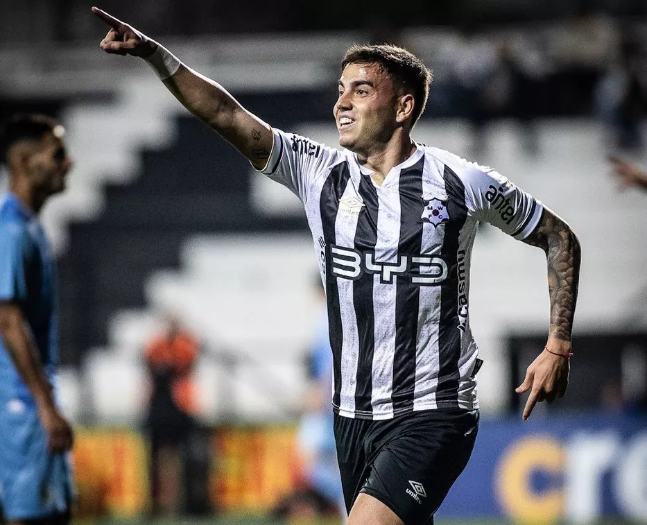 Atlético-GO acerta a contratação de atacante uruguaio