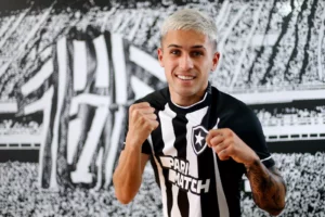Remo acerta a contratação de atacante do Botafogo