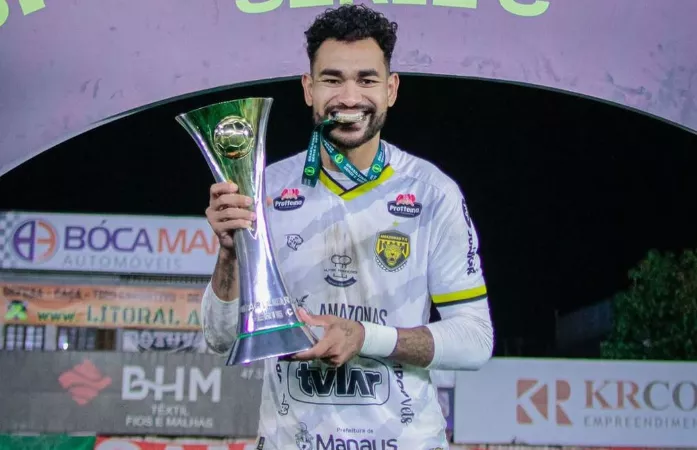 CSA contrata zagueiro que vem de dois acessos na Série C