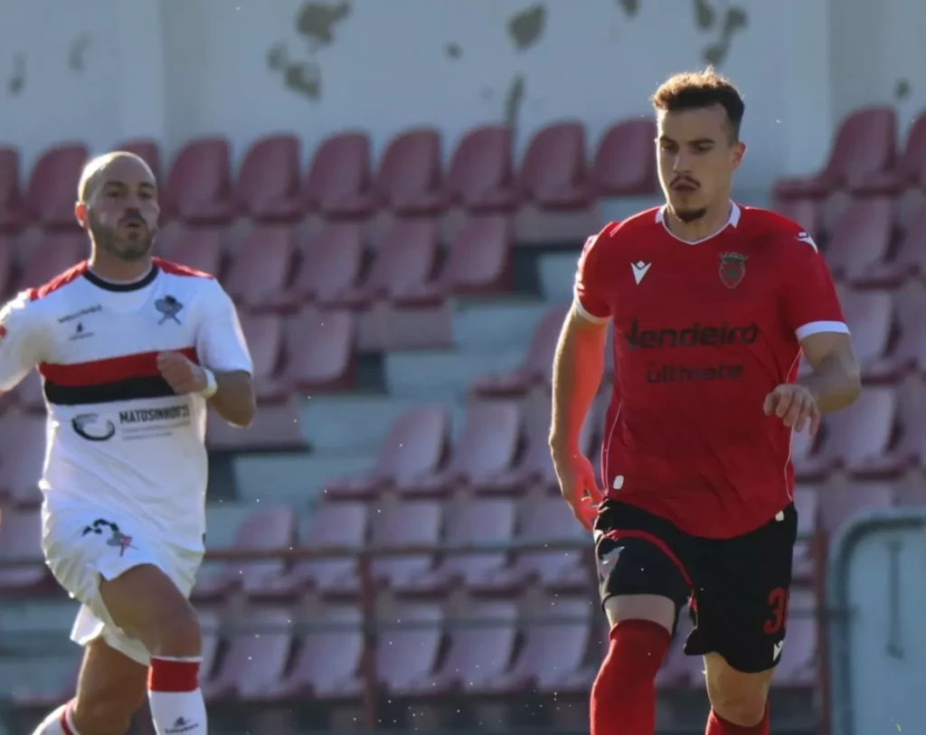 Torcedores homenageiam Diogo Jota no Anfield 4 ANDRE SILVA