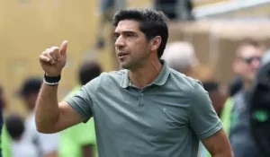 Palmeiras na semifinal sem dois e Flu com força máxima