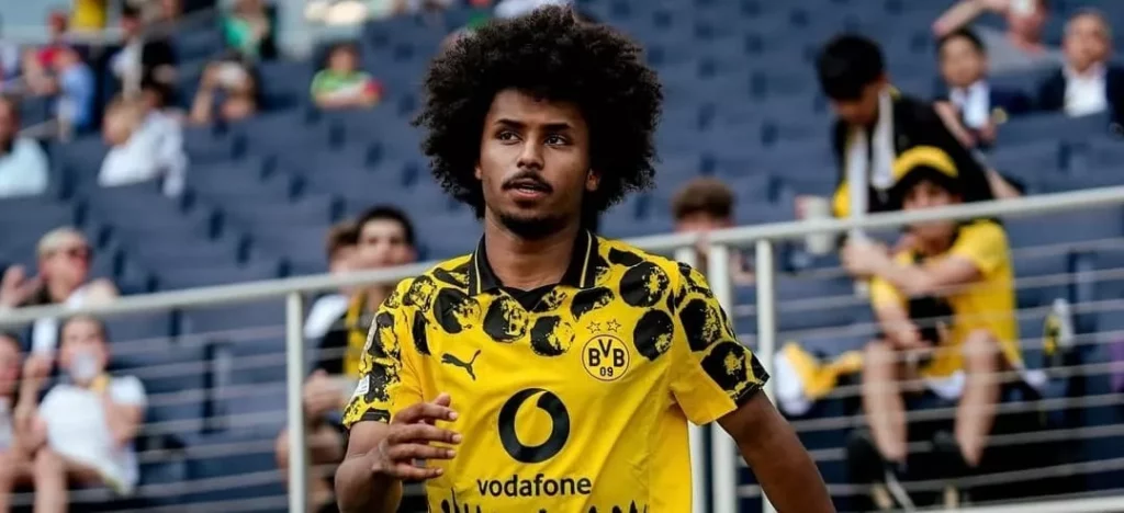 Adeyemi mostra confiança no Dortmund contra o Real: ‘Somos capazes’
