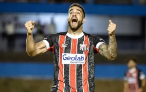 Anápolis busca reação na Série C com reforço na defesa