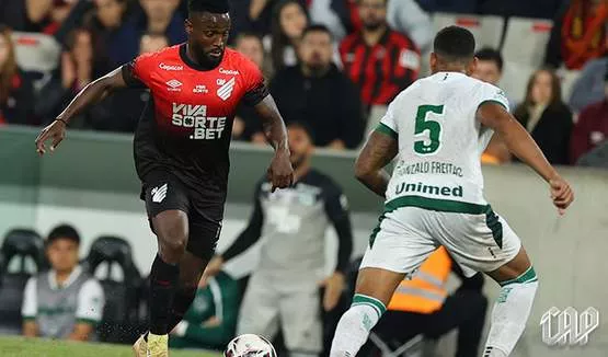 Athletico-PR 0 x 1 Goiás - Fim de tabu e vice-liderança da Série B 2 Série B - 2025