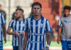 CSA afasta três atletas e prepara rescisão de contratos