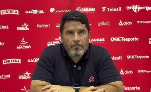 CRB x Novorizontino - Onde assistir, horário e escalações! 2 Para a partida, o técnico Eduardo Barroca contará com o retorno do zagueiro Fábio Alemão, expulso na rodada anterior diante do Operário-PR.
Em contrapartida, o atacante Breno Herculano é desfalque. Ele recebeu o terceiro cartão amarelo na derrota por 2 a 0 para o Vila Nova, e não enfrenta o Novorizontino neste final de semana.