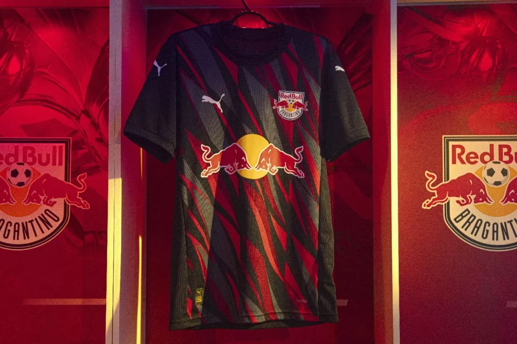 Bragantino lanca novo uniforme para a temporada 2