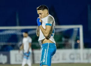 Londrina renova contrato de Iago Teles até 2028