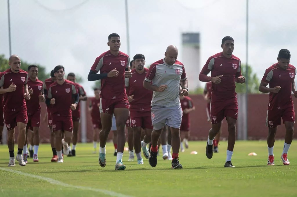 Série B: CRB terá mudanças para encarar o Vila Nova