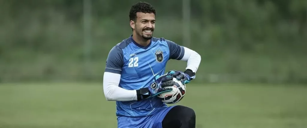 Série B: Goleiro formado no Vasco deixa o Volta Redonda