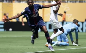 PSG 4 x 0 Real Madrid - Mais um baile no Mundial