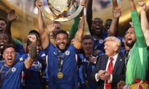 Chelsea 'amassa' PSG e leva título do Mundial de Clubes