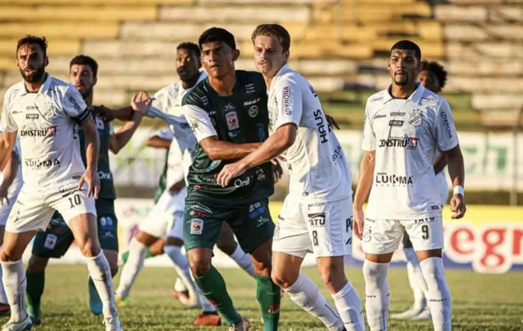 COPA PAULISTA: Briga por liderança e recuperação agitam 5 jogos neste sábado
