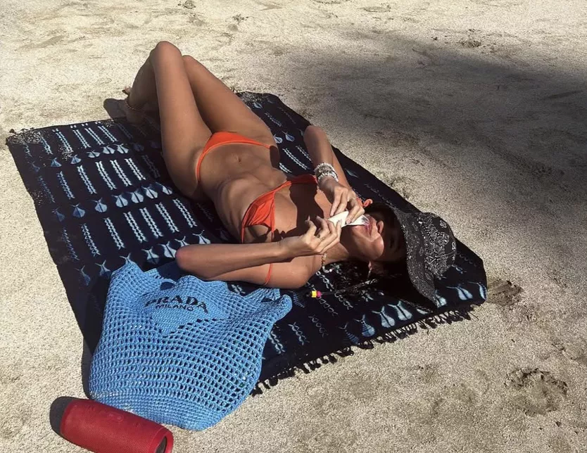 Torcida do Sport prepara máscara de Marquezine para provocar Neymar 10 Captura de Tela 2025 07 25 as 08.22.46