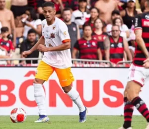 América-MG tem interesse em lateral do Nova Iguaçu