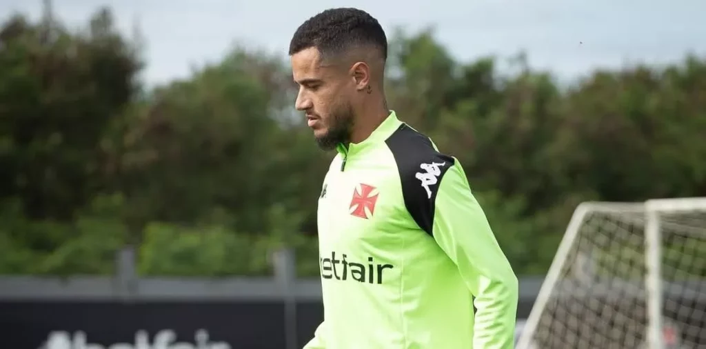 Coutinho e Marinho serão julgados por expulsões em Vasco x Fortaleza